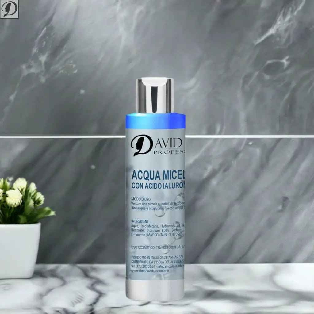 Acqua Micellare Bifasica all’Acido Ialuronico – Detergi, Idrata e Rimpolpa la Pelle