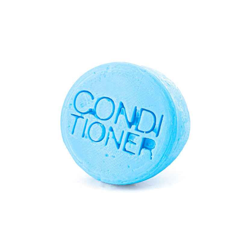 BALSAMO SOLIDO CAPELLI AFRO O RICCI POROSI  AL LEGNO DI CEDRO CON BAR SAVER IN SUGHERO