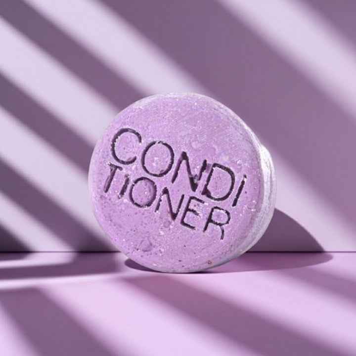 BALSAMO SOLIDO LAVAGGI FREQUENTI AL FLEUR D’IRIS CON  BAR SAVER IN SUGHERO