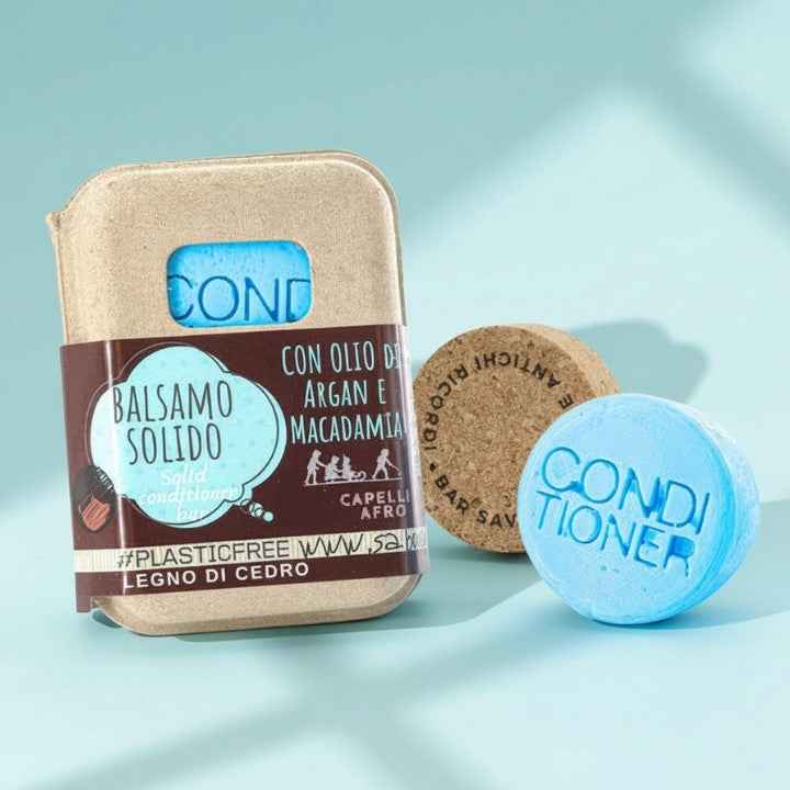 BALSAMO SOLIDO CAPELLI AFRO O RICCI POROSI  AL LEGNO DI CEDRO CON BAR SAVER IN SUGHERO