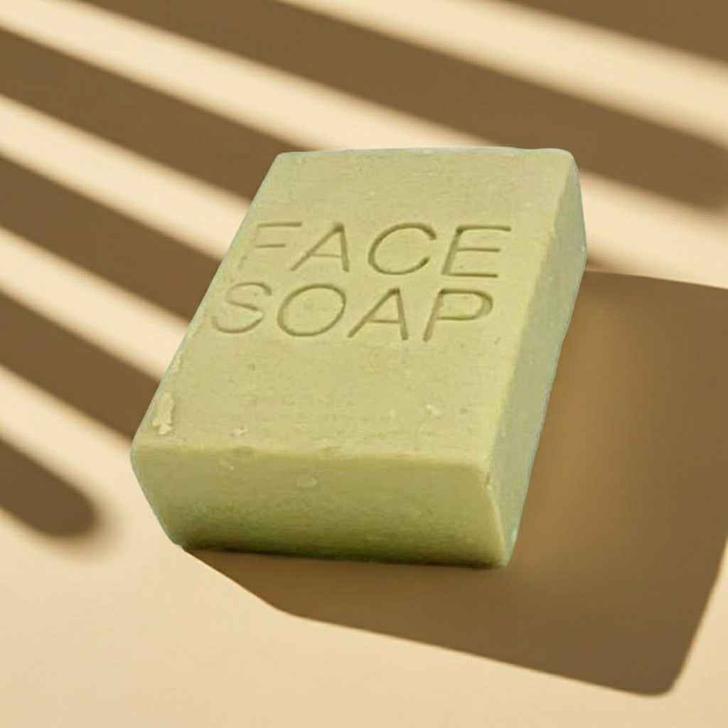 LATTE DETERGENTE VISO SOLIDO PELLI IMPURE ALLO ZOLFO - Da 50 g  Packaging in cartoncino riciclabile