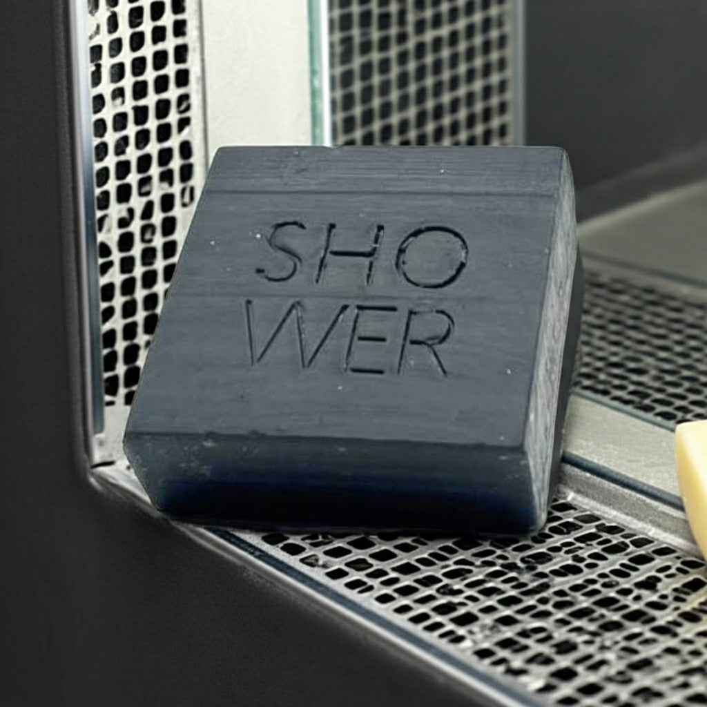 SHOWER - DOCCIASCHIUMA SOLIDO ALLA FRAGRANZA YOGURT E CREMA DI RISO - 70g